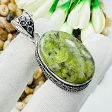 Lizardite Sterling Silver Pendant, Gift For Your Loved Ones – Vintage Style Jewelry