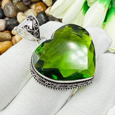 Faceted Peridot Sterling Silver Pendant, Gift For Your Loved Ones – Vintage Style Jewelry